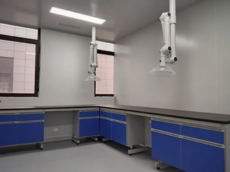 實(shí)驗(yàn)臺廠家